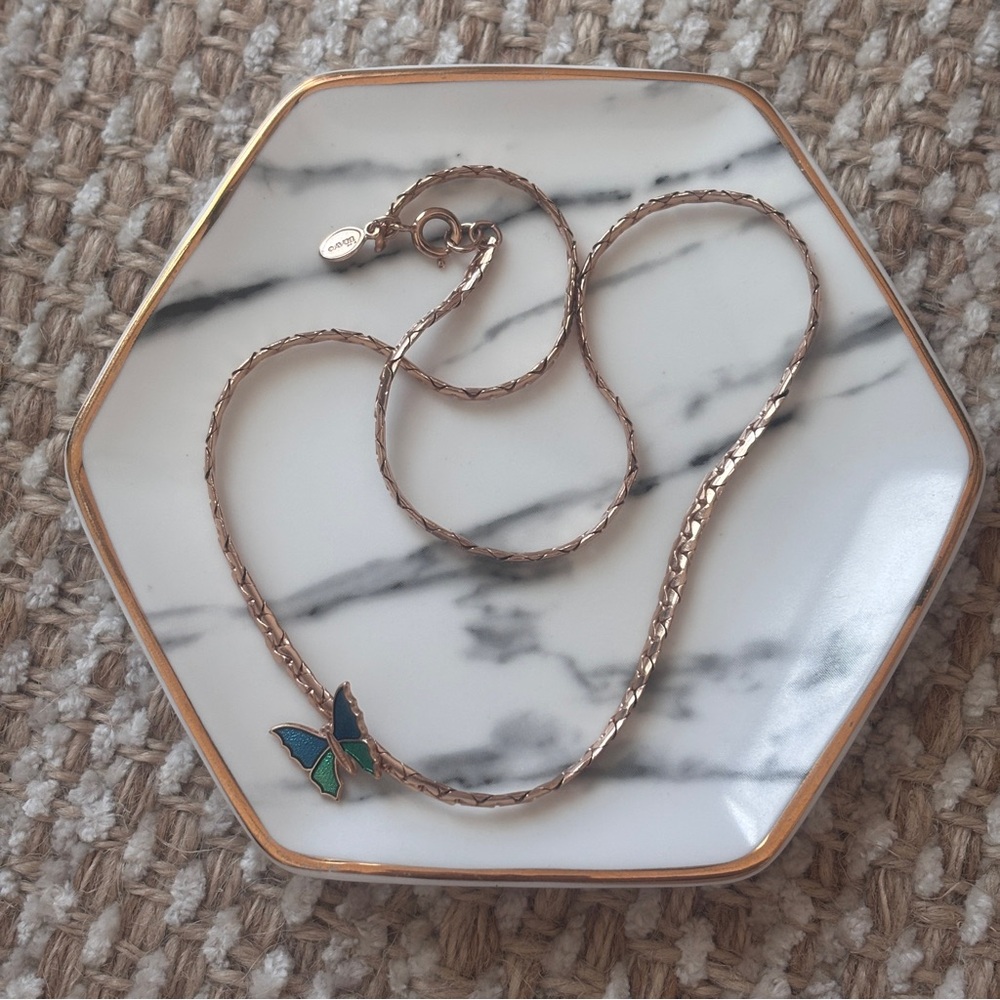 Avon Vintage Gold Tone Blue Green Butterfly Necklace Flat Serpentine Chain